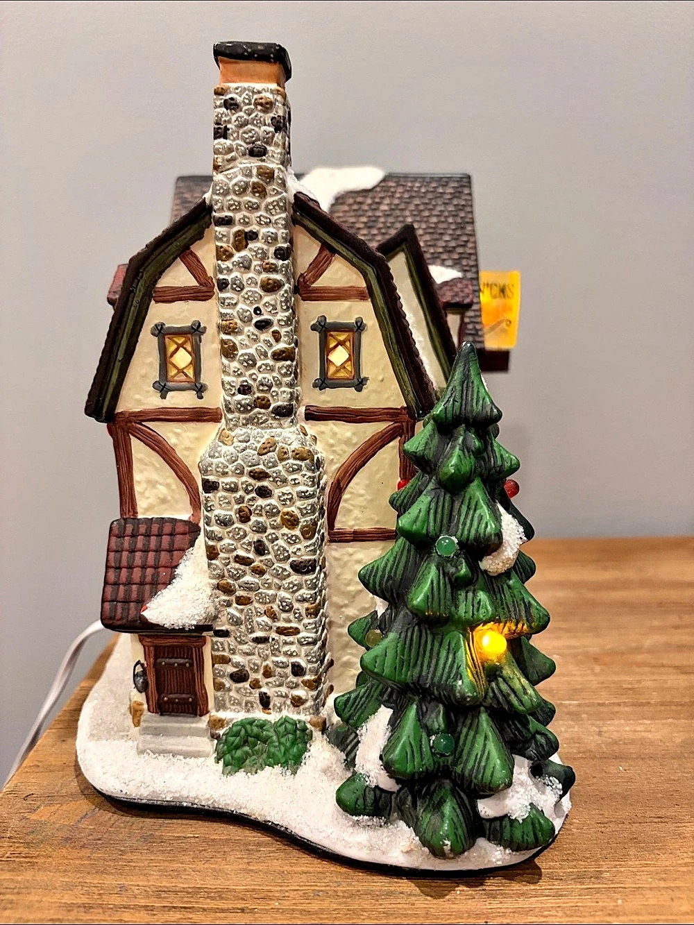 St. Nicholas Square Village Nick's Tavern Lighted Holiday Village Building Decor - Picture 12 of 16